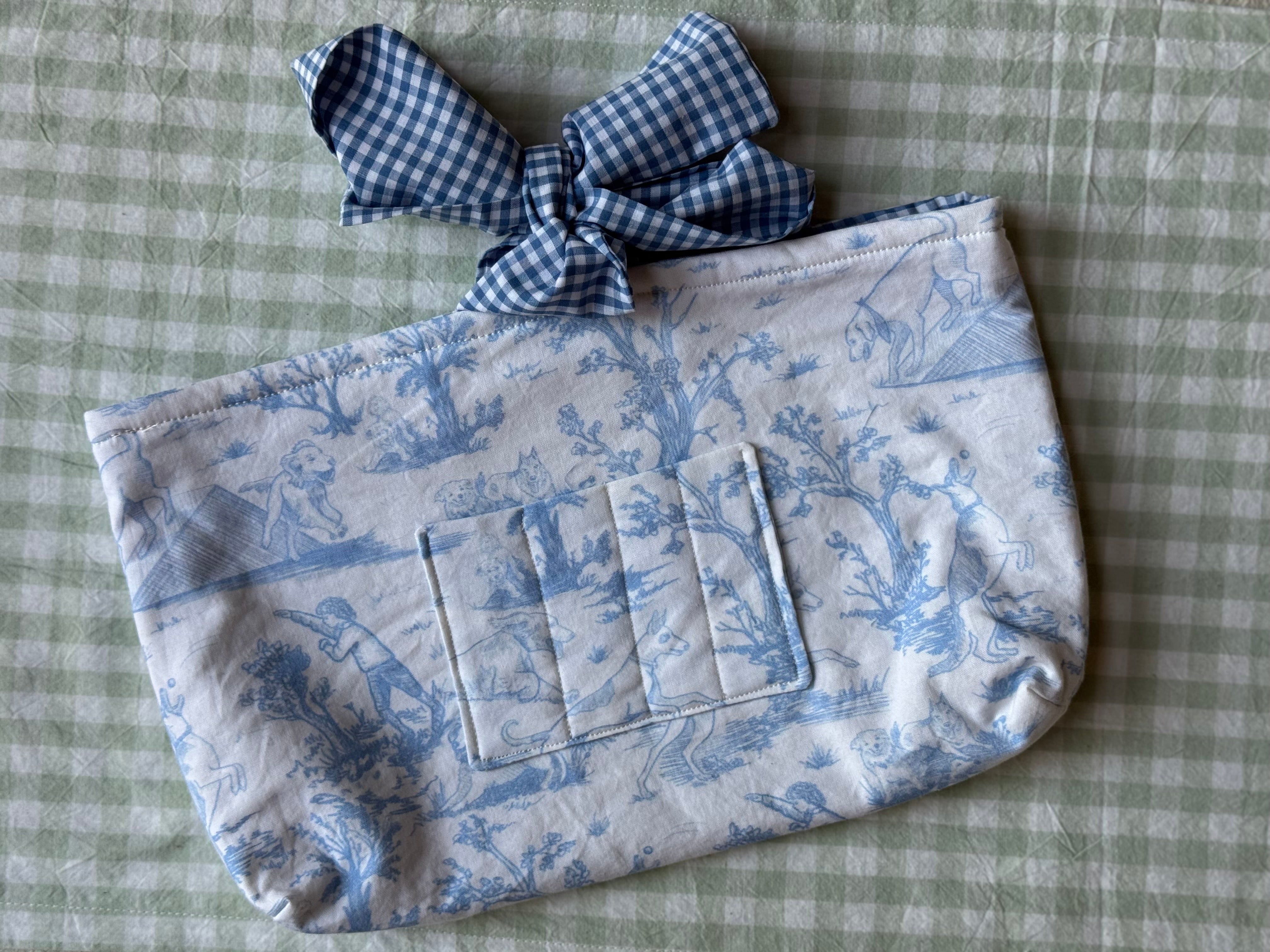 Book and Bible Carrying Pouch