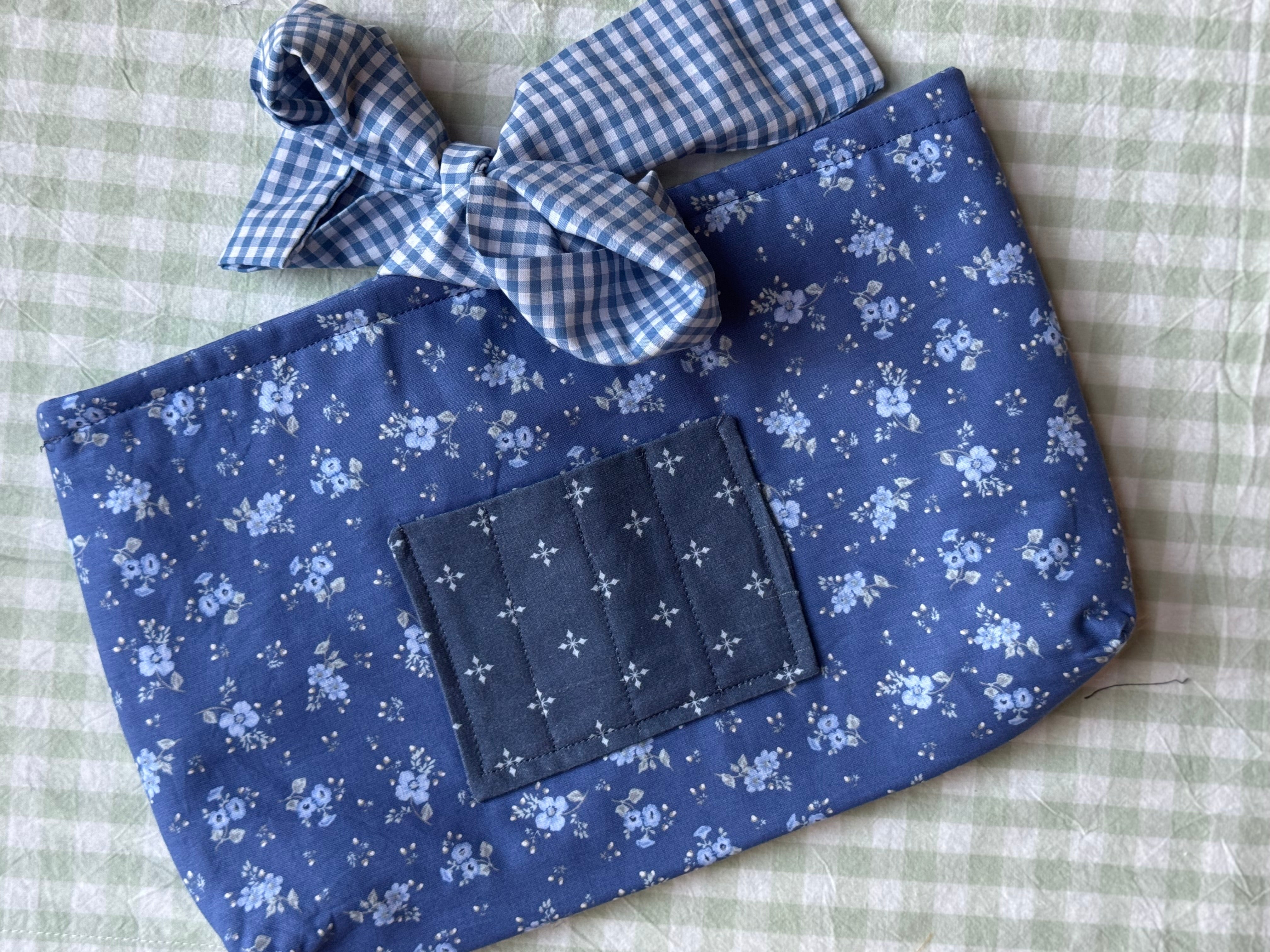 Book and Bible Carrying Pouch